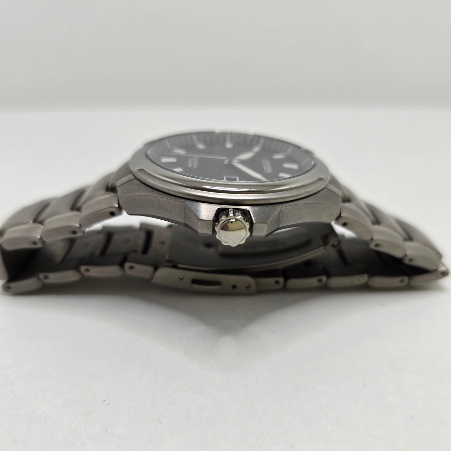 Citizen Eco-Drive E111-R009460