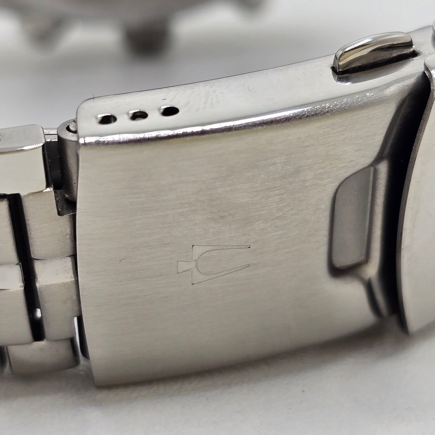 Bulova Precisionist 96B285 Chronograph