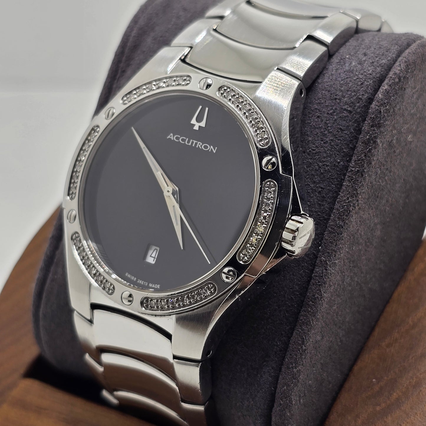 Bulova C852456 Accutron Diamond