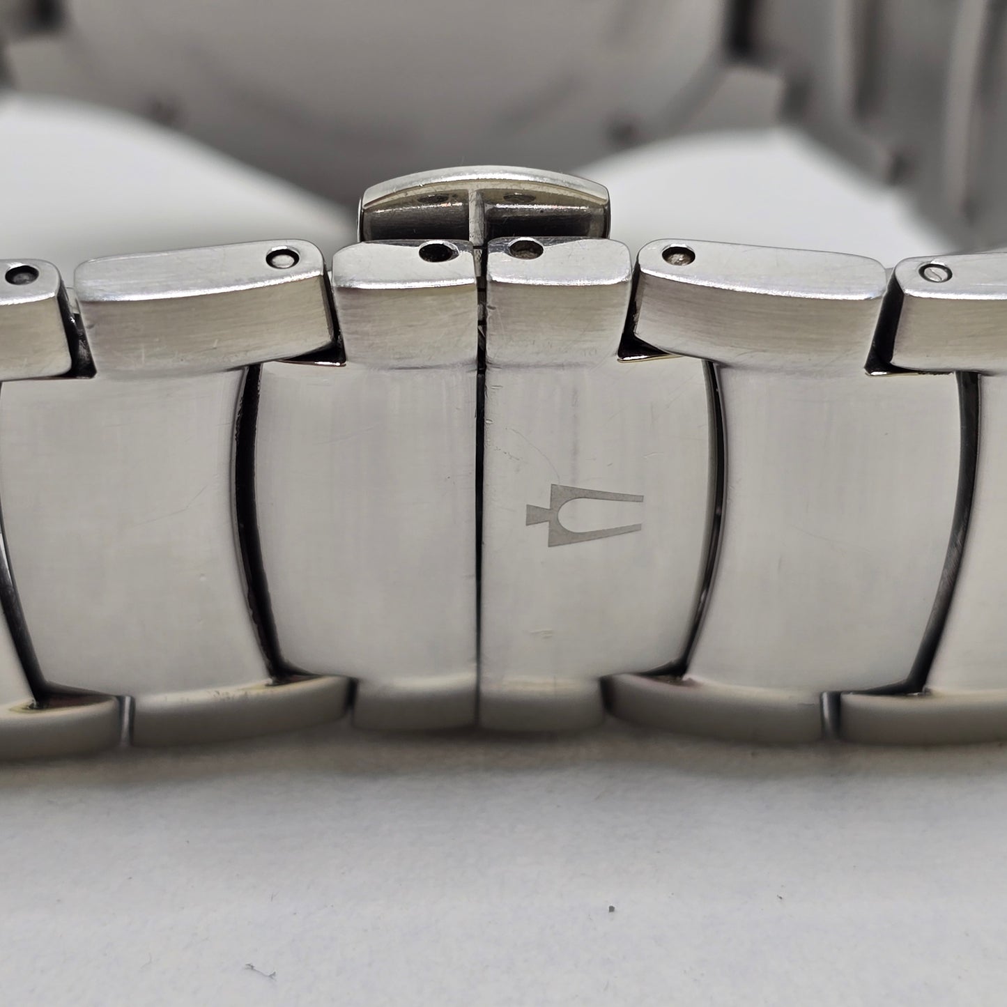 Bulova C852456 Accutron Diamond